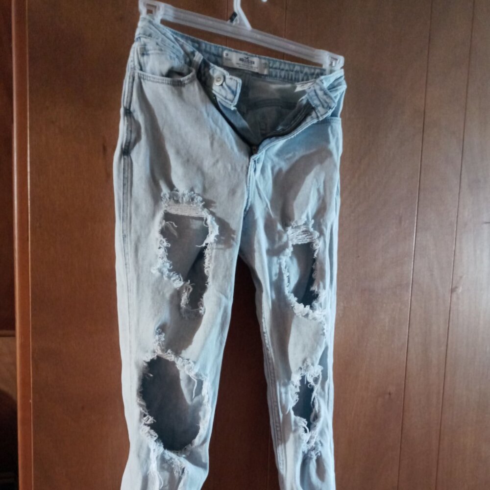 Hollister jeans
